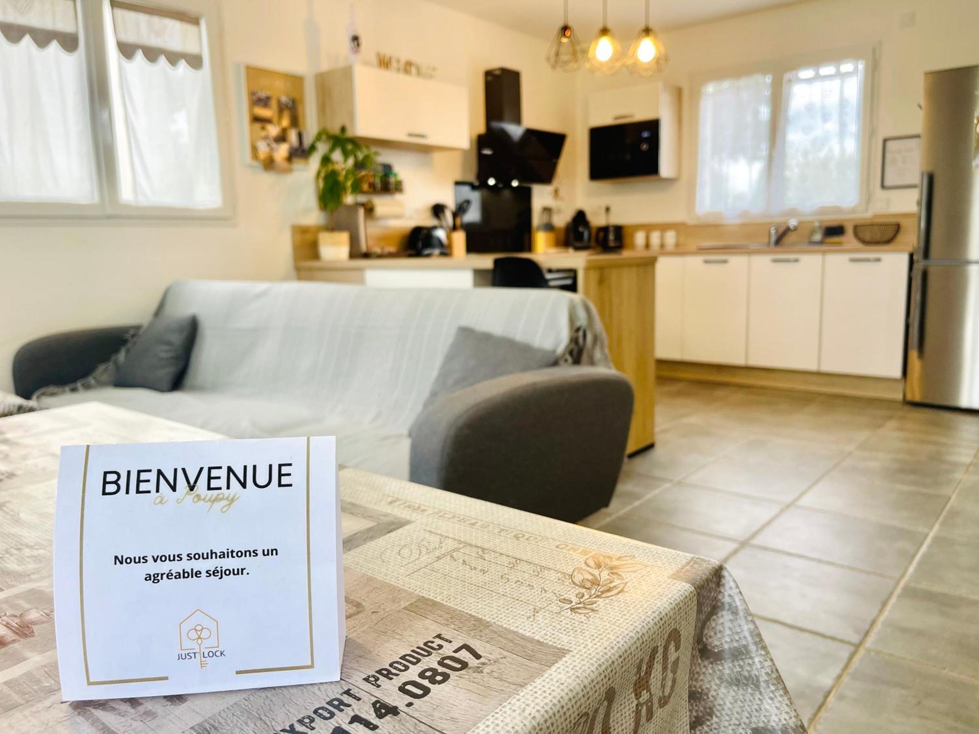 Petite Maison Au Calme Poupry Eksteriør bilde